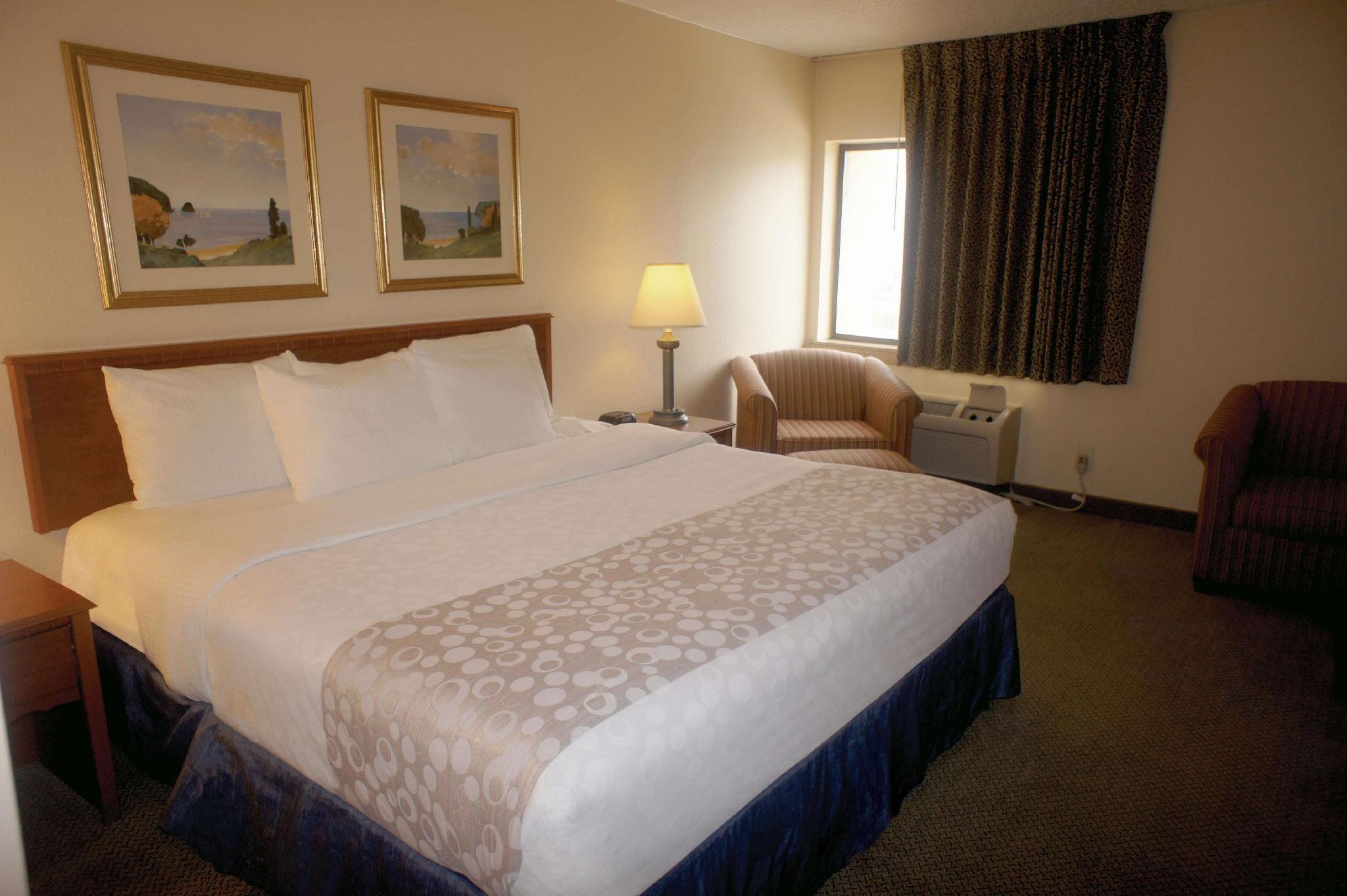 La Quinta Inn By Wyndham Indianapolis Airport Executive Dr Bagian luar foto