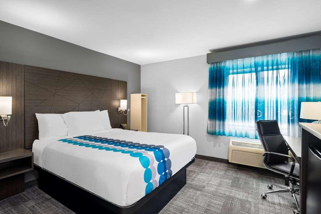 La Quinta Inn By Wyndham Indianapolis Airport Executive Dr Ruang foto