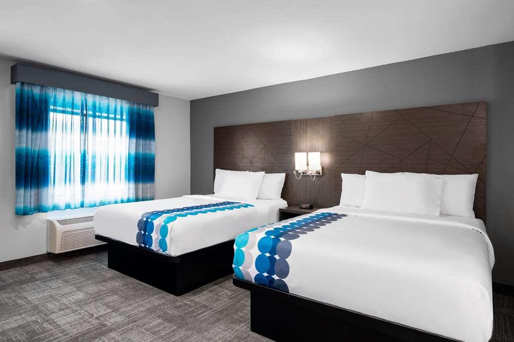 La Quinta Inn By Wyndham Indianapolis Airport Executive Dr Ruang foto