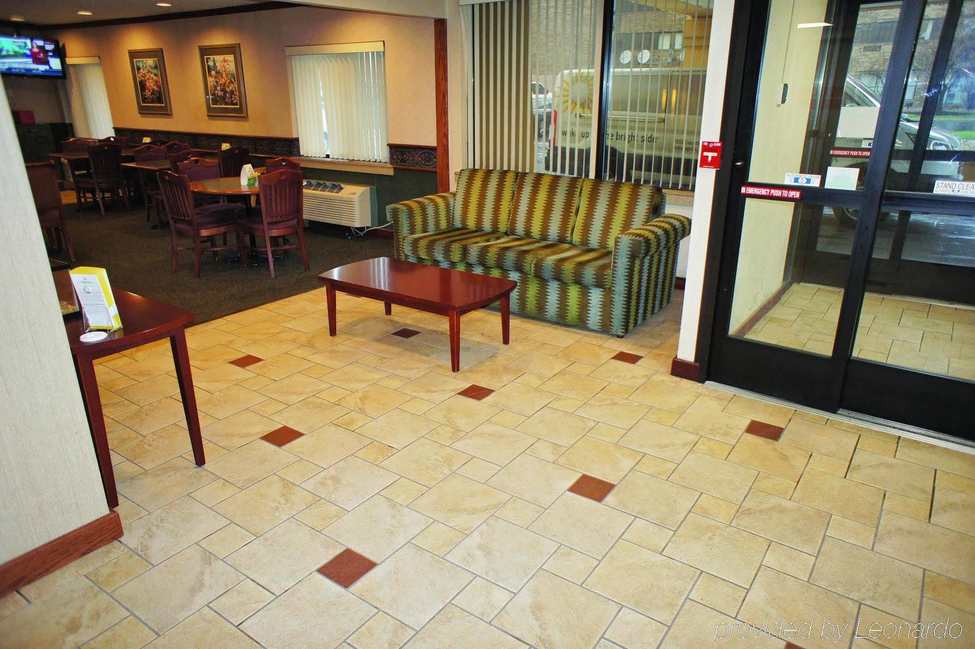 La Quinta Inn By Wyndham Indianapolis Airport Executive Dr Bagian luar foto